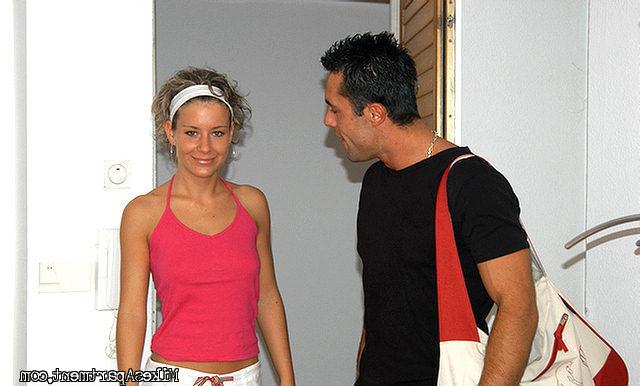 Парень и девушка доставили друг-другу в позе 69 1 фотка